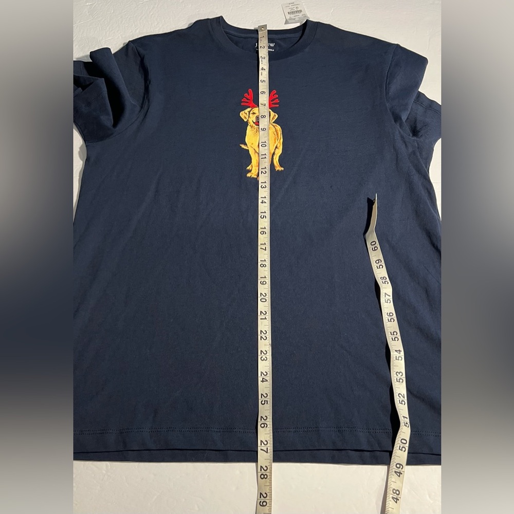 NEW J Crew Christmas T-Shirt Sz Medium Navy Golden Retriever Antlers Graphic Tee - Picture 2 of 12